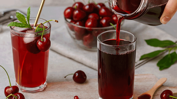 طرز تهیه شربت گیلاس، خوش طعم، طبیعی و بدون مواد افزودنی طرز تهیه شربت گیلاس، خوش طعم، طبیعی و بدون مواد افزودنی